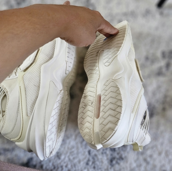 Puma Fenty Women's Cream Hi Trainer Leather Whisper Sneakers Size 9. - Picture 6 of 11